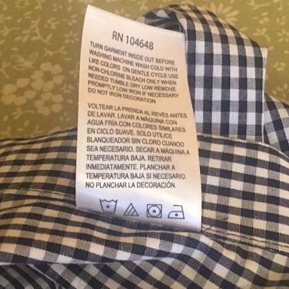 NWOT PENN STATE button down shirt with emblem on front - Picture 9 of 9